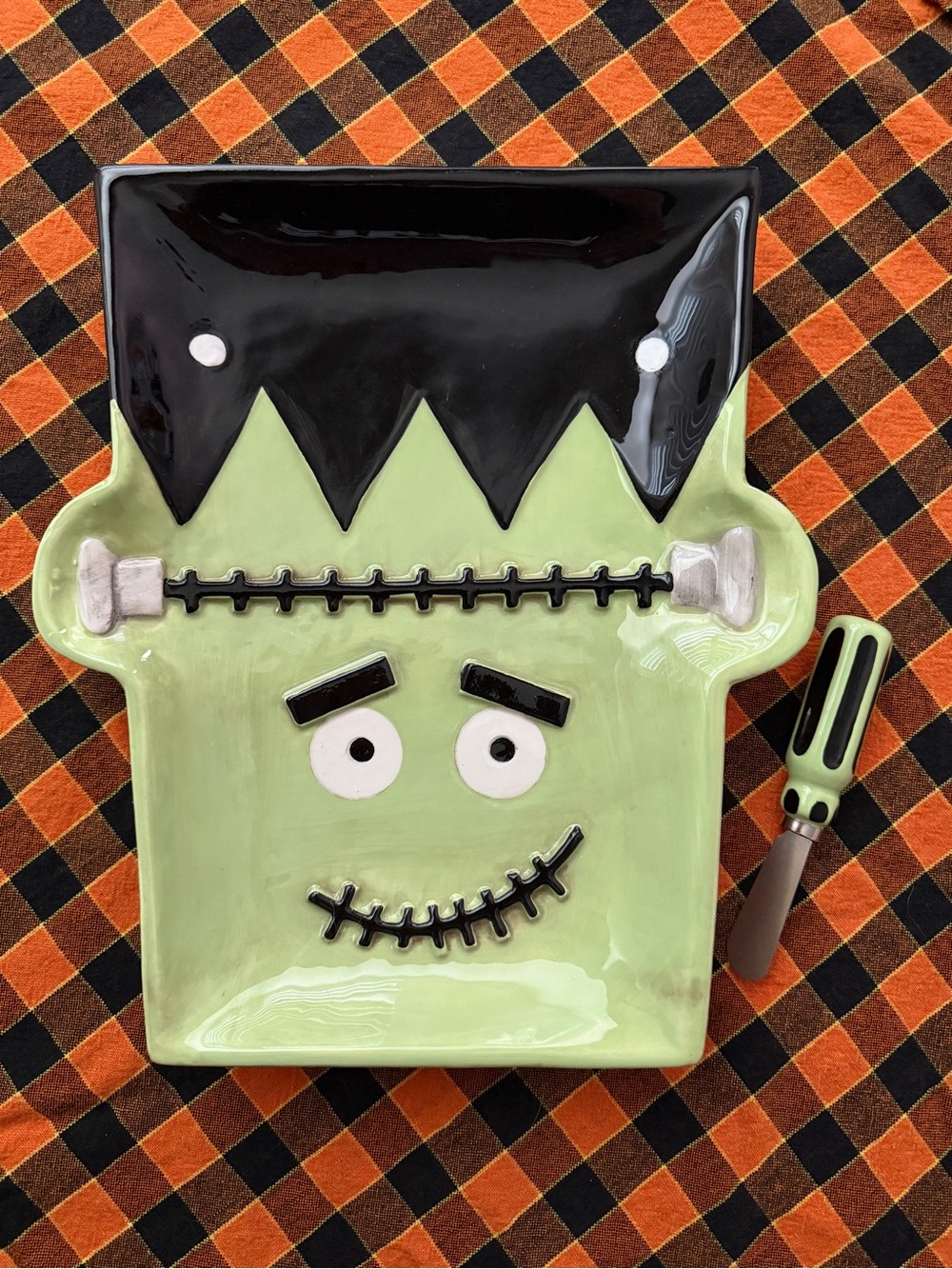 Halloween Serving Platter Frankenstein dolomite with spreader